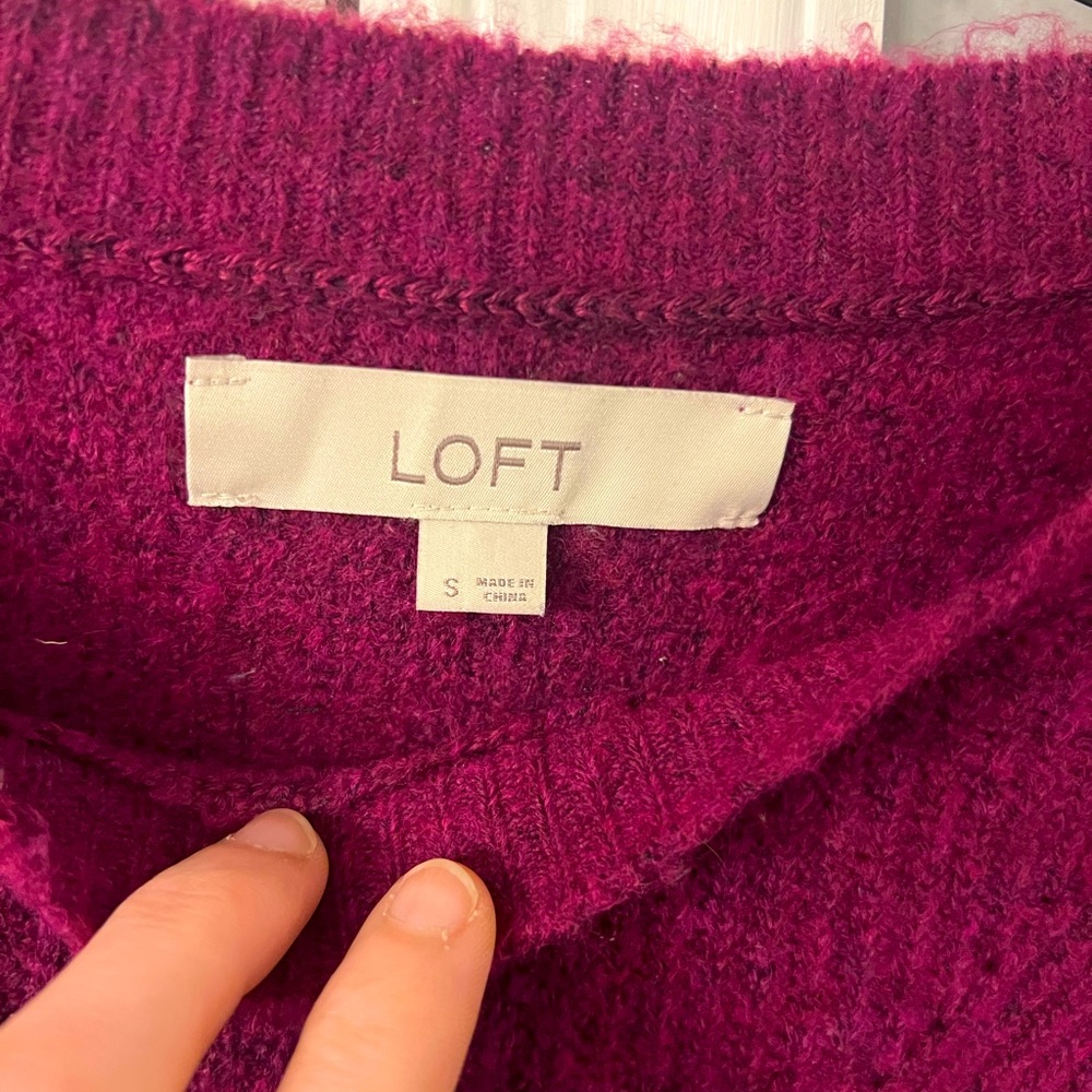 Women’s small Loft sweater. Like a pink/purple color.  Great condition - Picture 5 of 10
